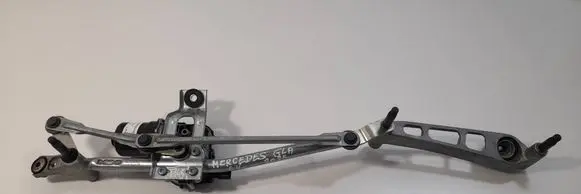 Mercedes-Benz GLA H247 Front wiper linkage and motor A2478208903