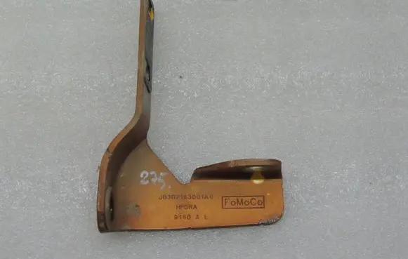 Ford Ranger Tailgate/trunk/boot hinge JB3B2143001AC