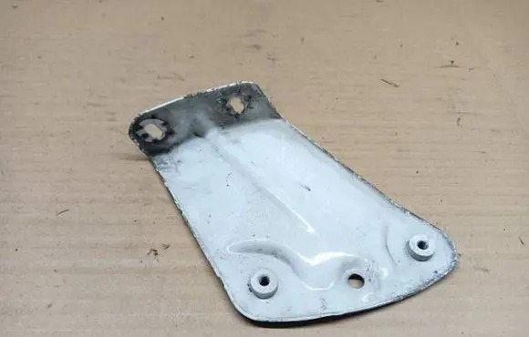 Skoda Yeti (5L) Fender mounting bracket 5L0821141 0514