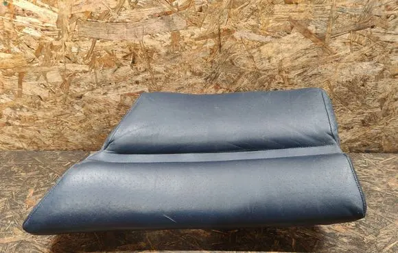 Porsche 928 Rear seat 644M1