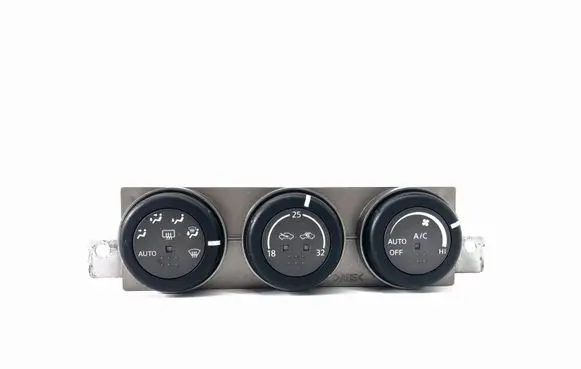 Nissan X-Trail T30 Climate control unit 27500EQ400