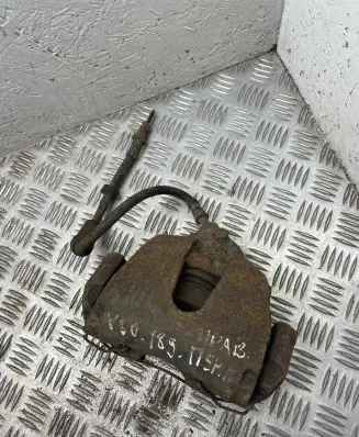 Volvo V50 Front brake caliper