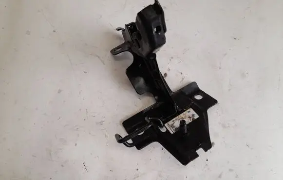 Mercedes-Benz CLA C117 X117 W117 ABS pump bracket A1769200324