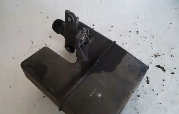 KIA Sportage Intake resonator 281902S100
