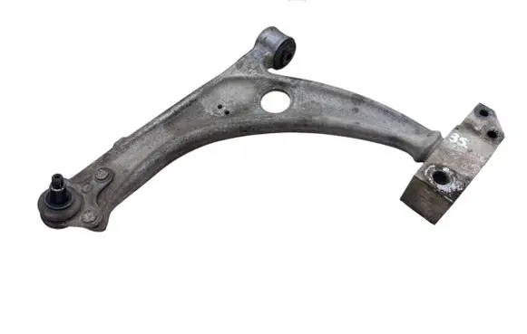 Front lower control arm/wishbone