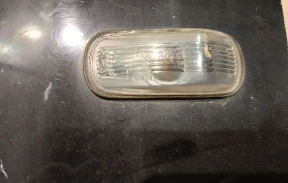 Saab 9-5 Front fender indicator light 
