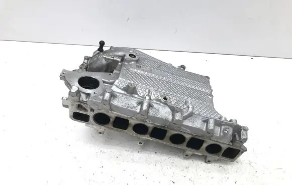 Volkswagen Tiguan Intake manifold 05L129766S