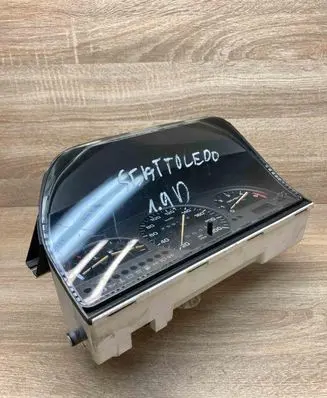 Seat Toledo I (1L) Speedometer (instrument cluster) 1L0919033BF 110008635