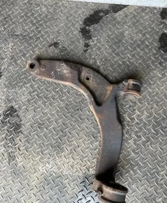 Volkswagen Transporter - Caravelle T6 Front lower control arm/wishbone 7E8407151A