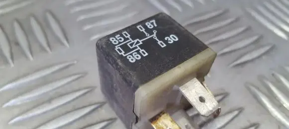 Ford Galaxy Other relay 1H5951253