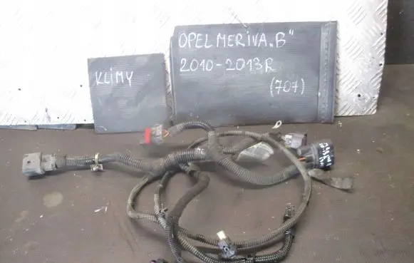 Opel Meriva B Parking sensor (PDC) wiring loom 13367087