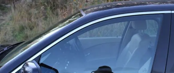 BMW M5 Sliding door window/glass 