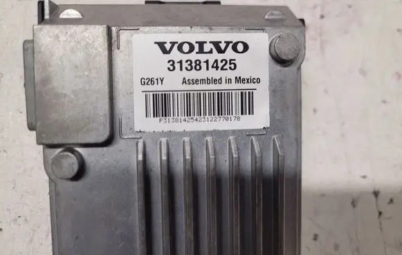 Volvo V40 Distronic sensor radar 31381425