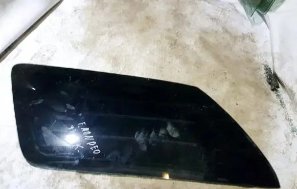 Ford Mondeo MK II Rear side window