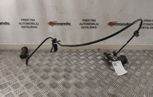 Clutch master cylinder