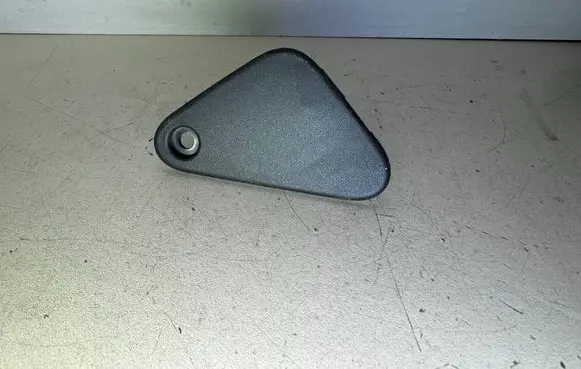 Volvo XC60 Radiator mount bracket 30723367