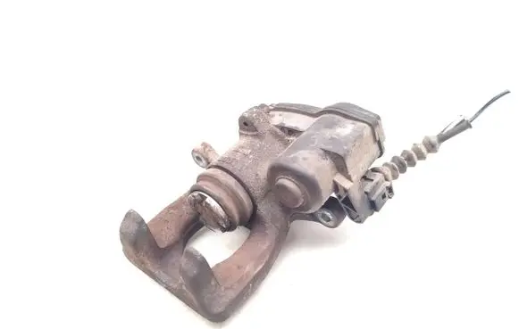 Nissan X-Trail T32 Rear brake caliper 44010-4CA0A