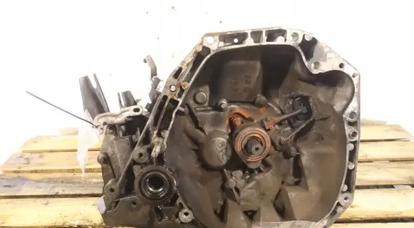 Nissan Note (E11) Manual 5 speed gearbox JRQK9K
