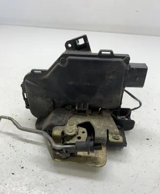 Audi A6 S6 C5 4B Front door lock 4B1837016B