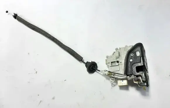 Audi A6 S6 C7 4G Front door lock