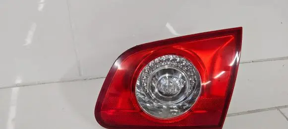 Volkswagen PASSAT B6 Tailgate rear/tail lights ZSB3C9945