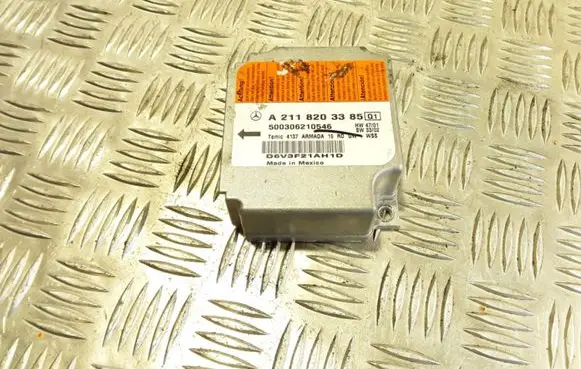Mercedes-Benz E W211 Airbag control unit/module A2118203385 500306210546