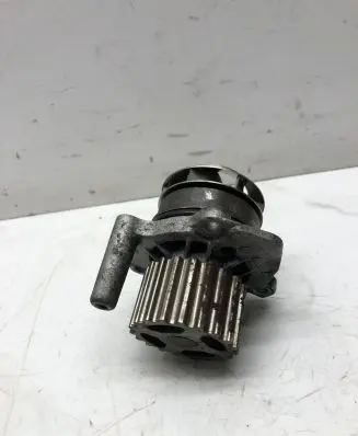 Volkswagen PASSAT B5.5 Water pump