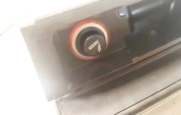 Volkswagen PASSAT B6 Cigarette lighter jo919309