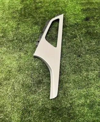 Audi Q7 4M Front door card panel trim 4M0867101K 07AU536