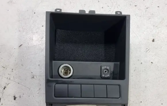 Volkswagen Jetta VI Glove box central console 5C7857925