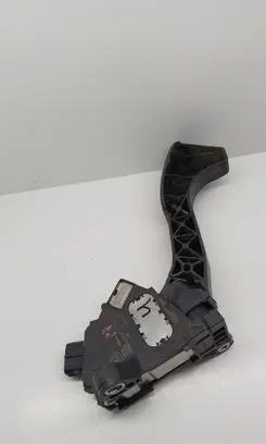 Toyota RAV 4 (XA40) Accelerator throttle pedal 781100W040 1338854837