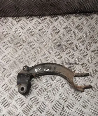 Audi A6 S6 C7 4G Lower shock absorber bracket 8k0413