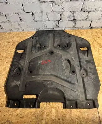 Mercedes-Benz R W251 Engine splash shield/under tray A2515240730