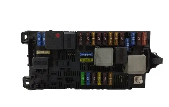Mercedes-Benz E W211 Fuse module 2115453801