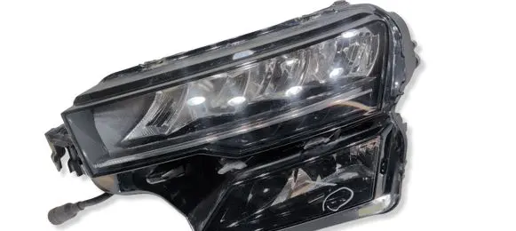 Skoda Karoq Headlight/headlamp 57B941009 0022563508