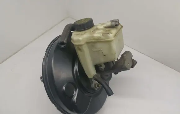 BMW 3 E46 Brake booster 6750288