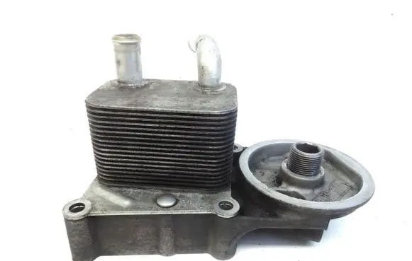 Ford Focus Oil filter mounting bracket 2M5Q6L686