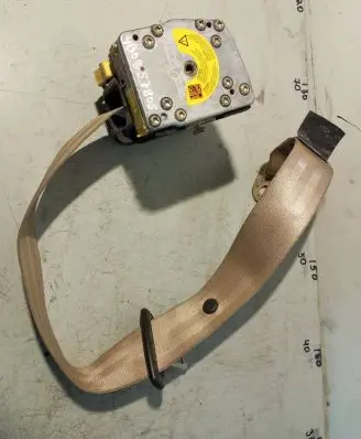 Audi A6 S6 C5 4B Rear seatbelt 4B0857805