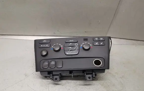 Volvo V70 Climate control unit 9452368