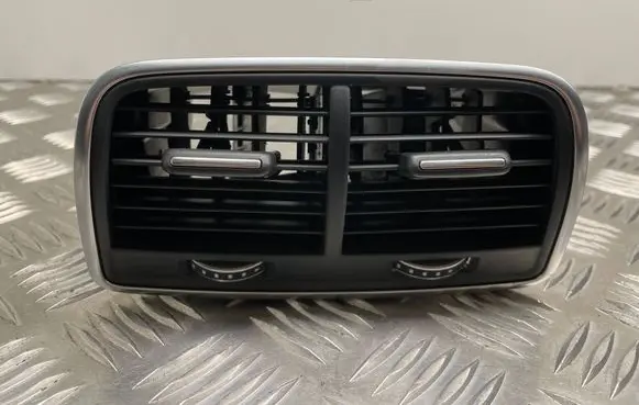 Audi A6 S6 C7 4G Rear air vent grill 4G0819203