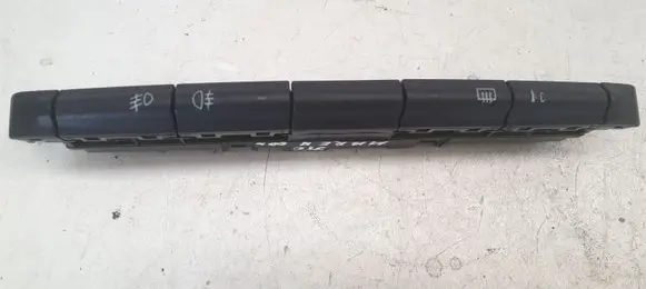 Fog light switch