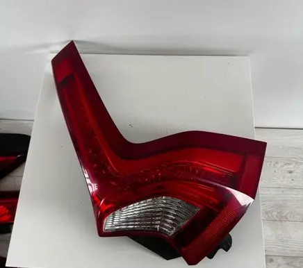 Volvo V60 Rear/tail lights XKXKX