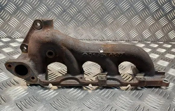 Renault Scenic II - Grand scenic II Exhaust manifold 8426549