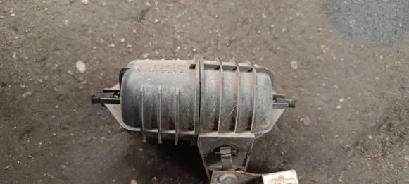 BMW X5 E53 Vacuum air tank 11652247620