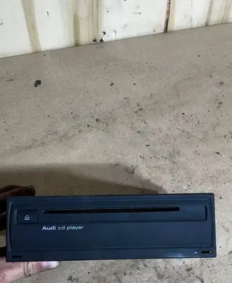 Audi A8 S8 D3 4E Navigation unit CD/DVD player 4E0035119