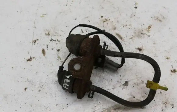 Toyota 4 Runner N120 N130 Vacuum valve NOCODE