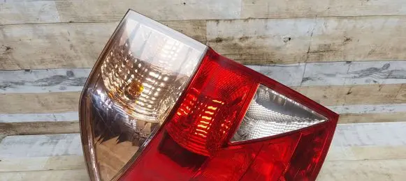 Rear/tail lights