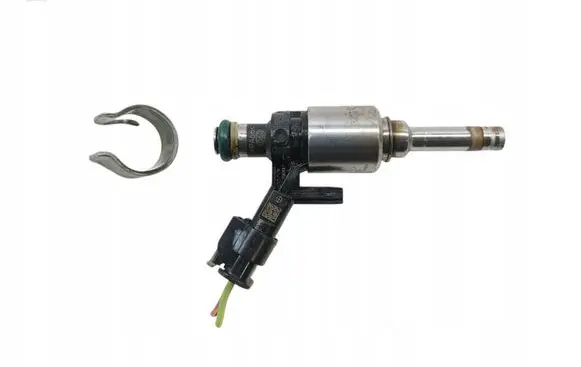 Skoda Superb B8 (3V) Fuel injector 06L906036L