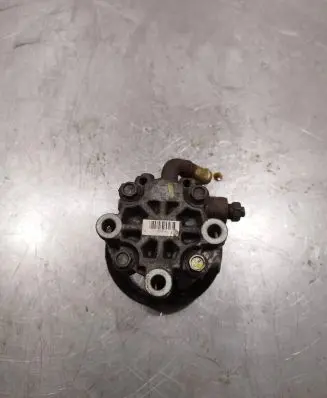 Toyota Avensis T250 Power steering pump