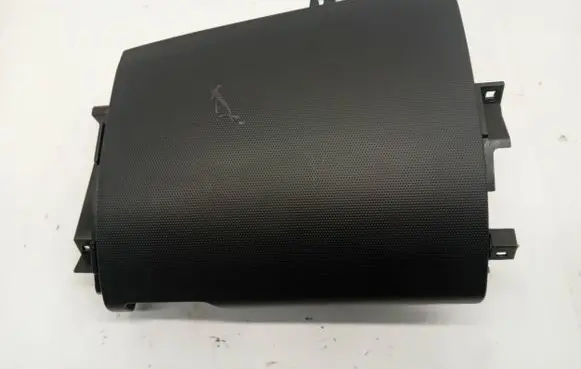 Nissan X-Trail T30 Glove box 68275